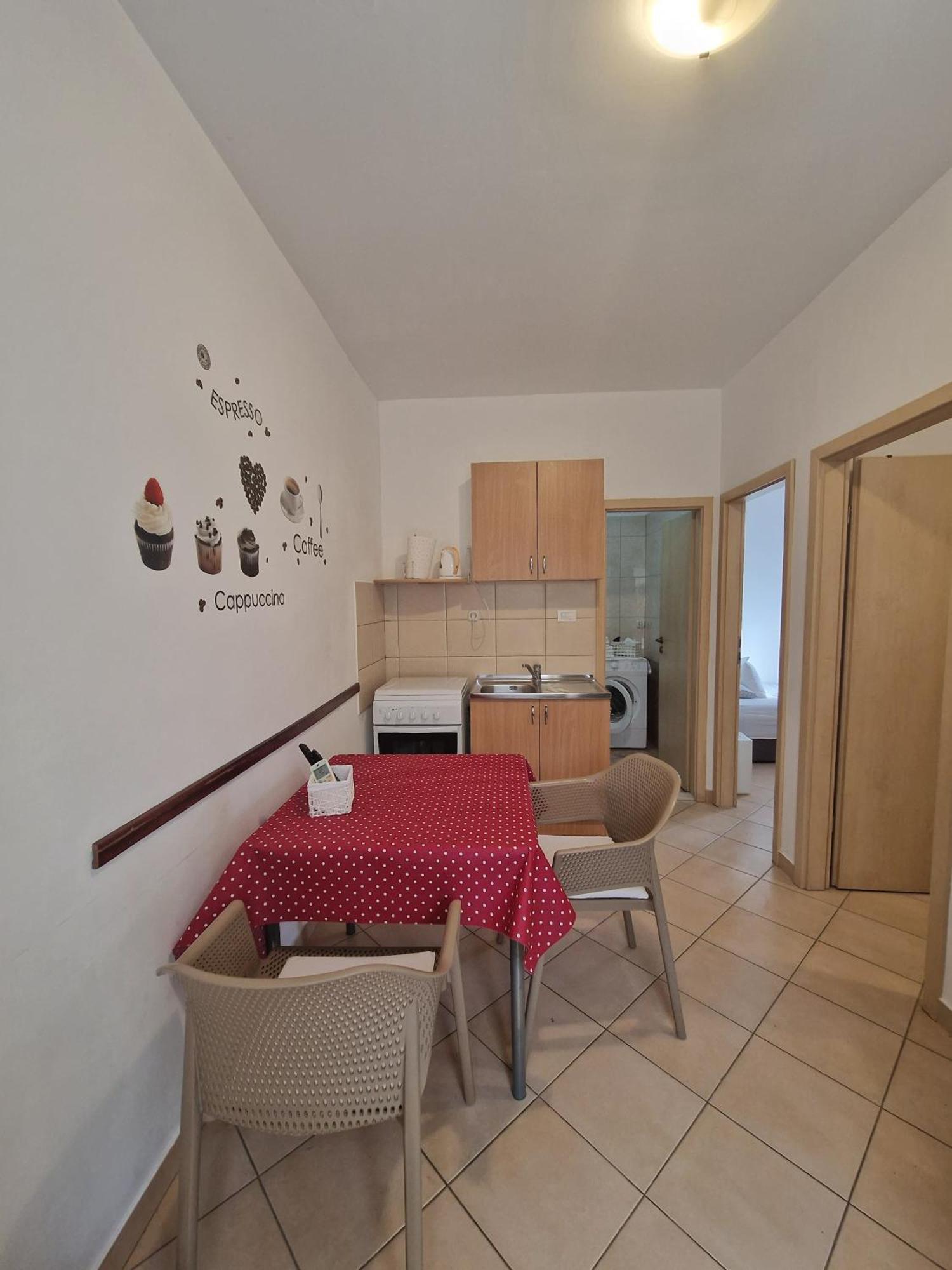 Apartments Saric Split Bagian luar foto