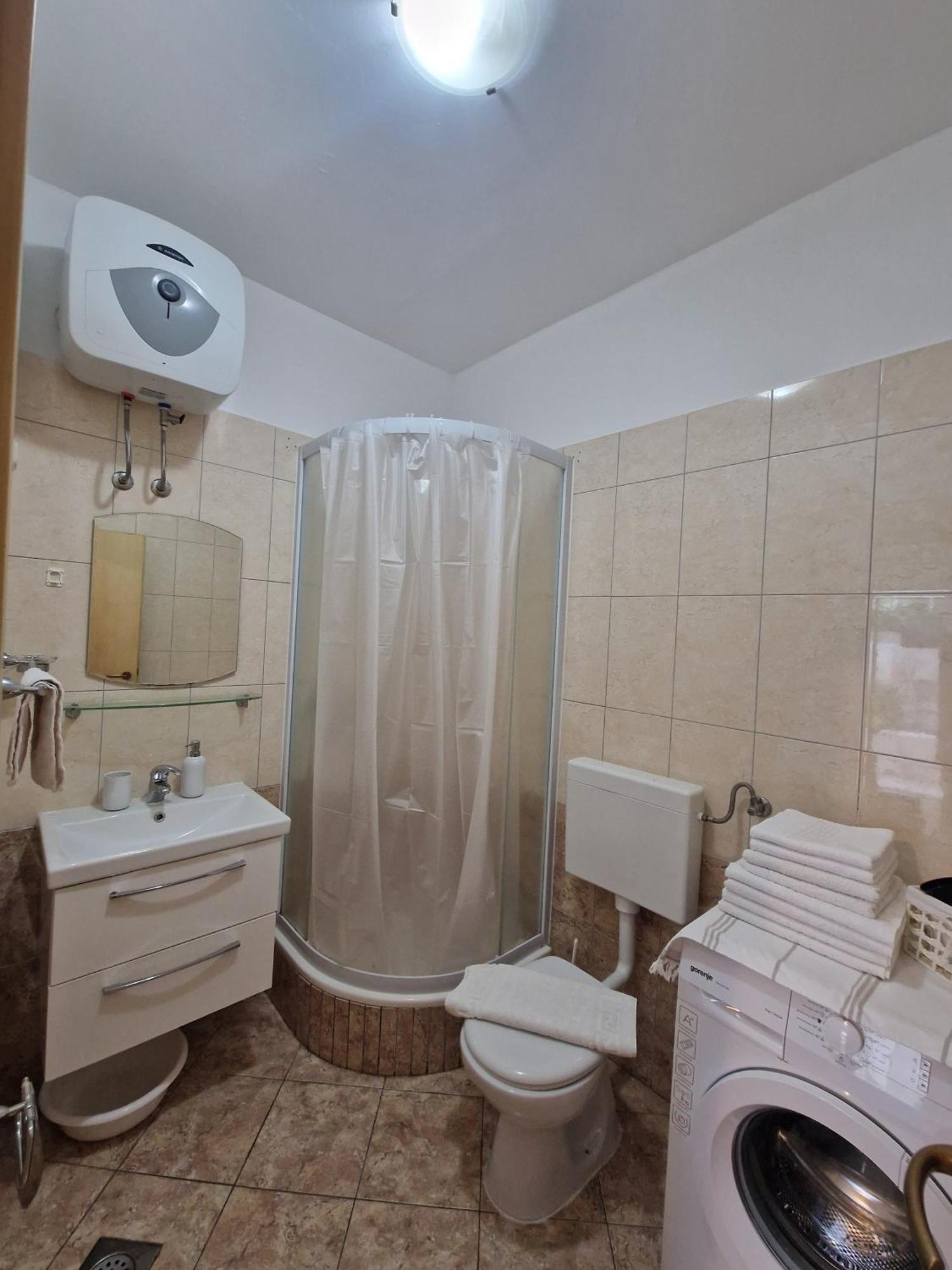 Apartments Saric Split Bagian luar foto