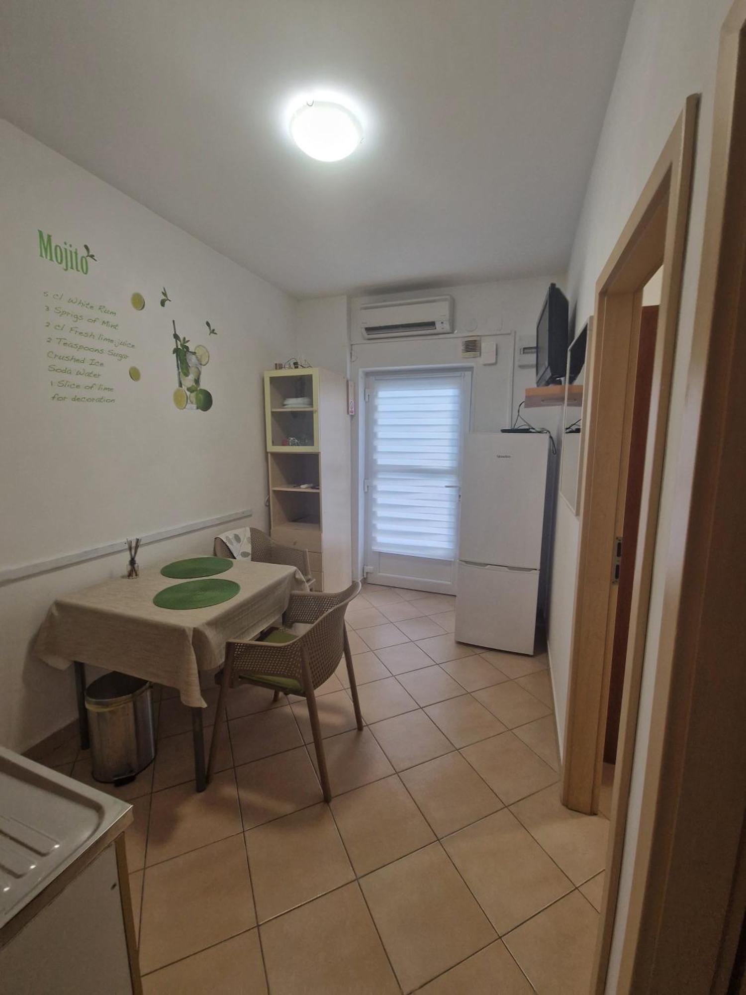 Apartments Saric Split Bagian luar foto