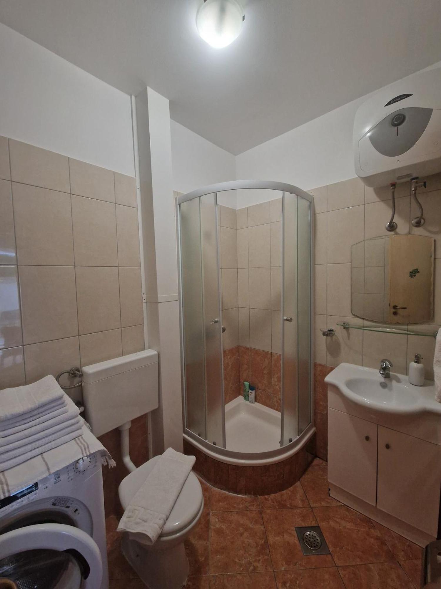 Apartments Saric Split Bagian luar foto