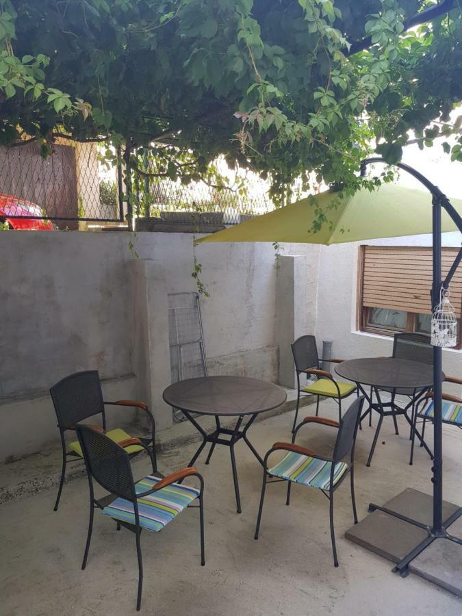 Apartments Saric Split Bagian luar foto
